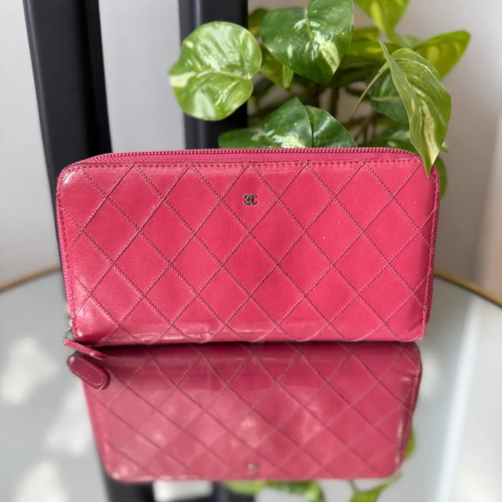 Vintage Chanel Pink Quilted Calfskin Zippy Zipper Long Wallet